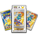 This set from The Pokémon Company features three Pokémon cards in packaging: a brightly colored Totodile card in the center, a Pikachu-themed pack on the left, and another Totodile-themed pack on the right. The packaging displays the “Pokémon TCG: First Partner 30th Anniversary Box (Kinesisk) - Series 2” logo, making it an ideal samlerboks for collectors.
